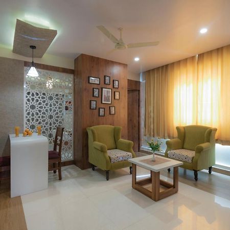 Hotel Monarch International Bangalore Eksteriør bilde