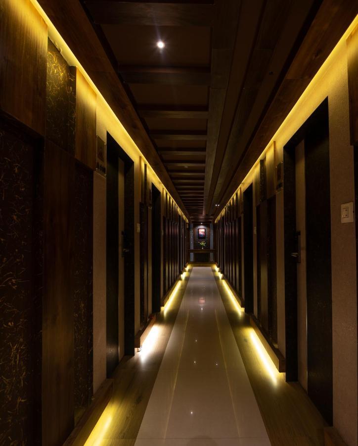 Hotel Monarch International Bangalore Eksteriør bilde