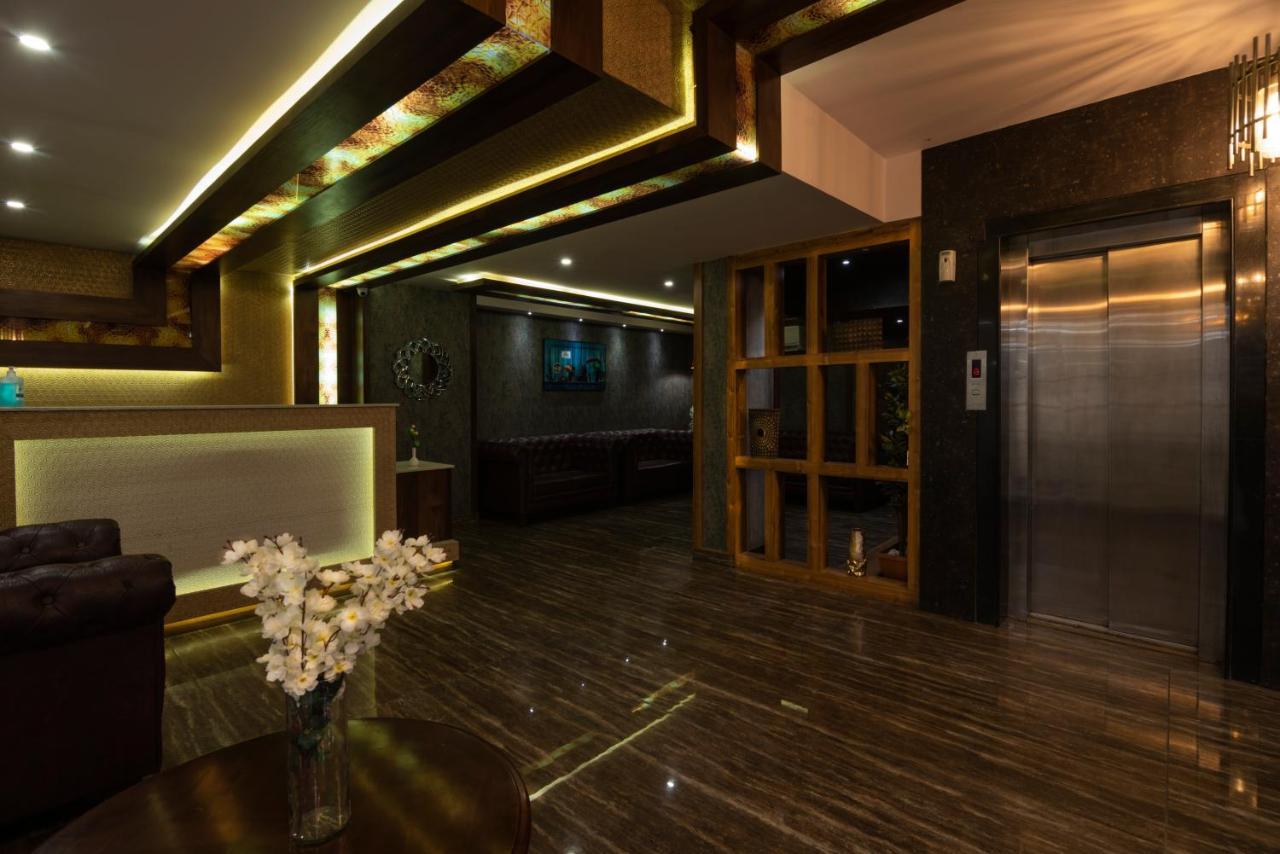 Hotel Monarch International Bangalore Eksteriør bilde