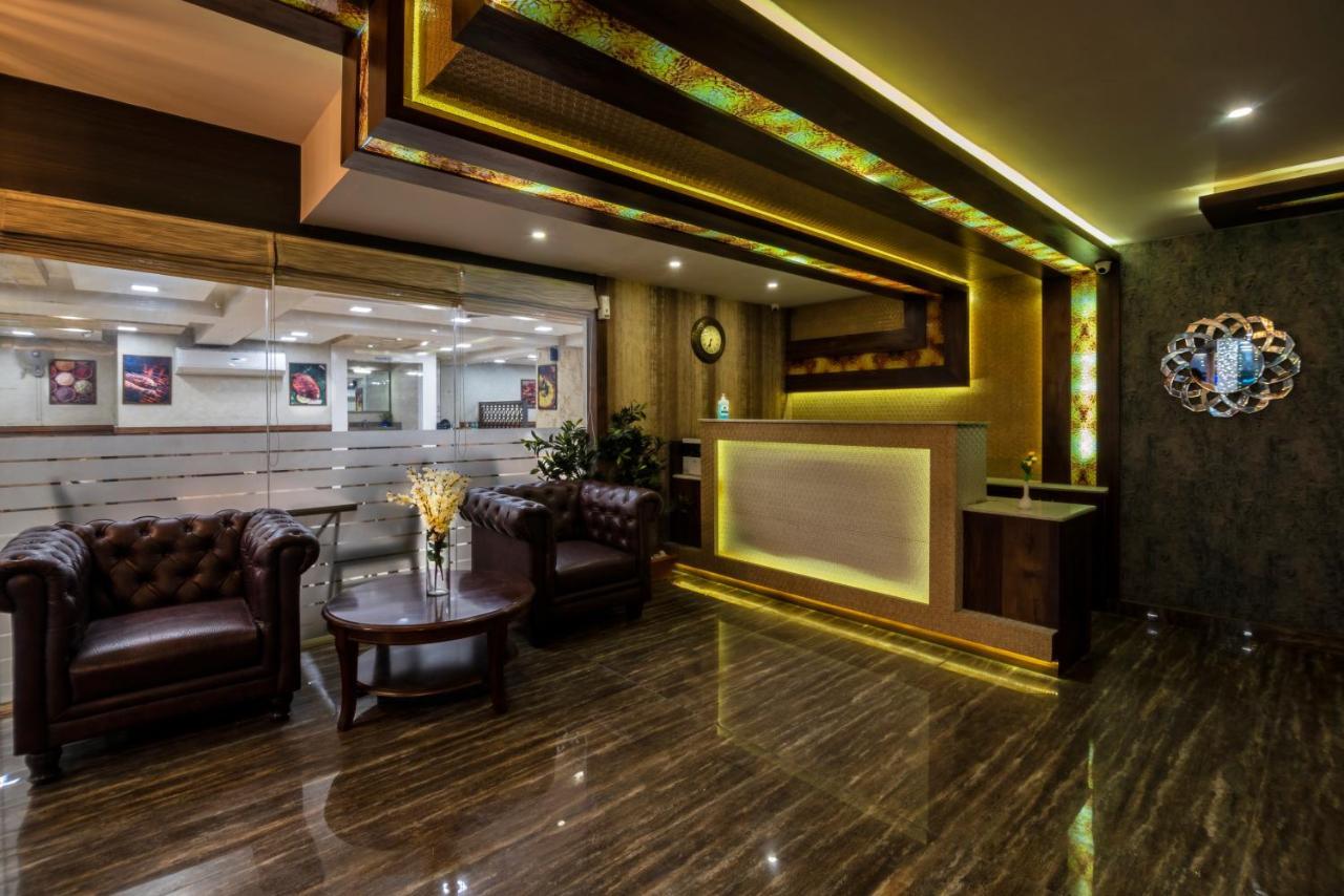 Hotel Monarch International Bangalore Eksteriør bilde