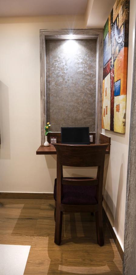 Hotel Monarch International Bangalore Eksteriør bilde