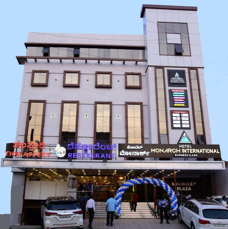 Hotel Monarch International Bangalore Eksteriør bilde