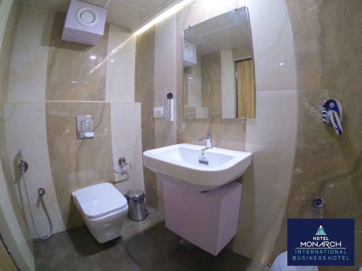 Hotel Monarch International Bangalore Eksteriør bilde