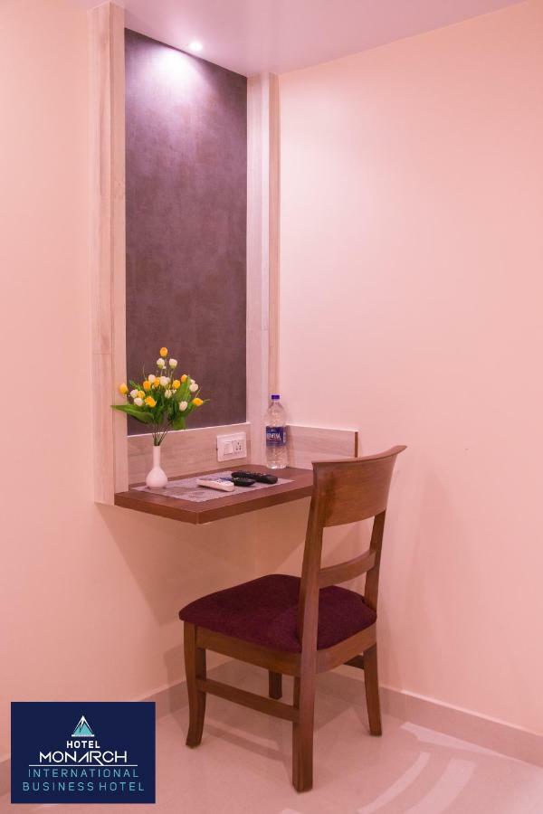 Hotel Monarch International Bangalore Eksteriør bilde