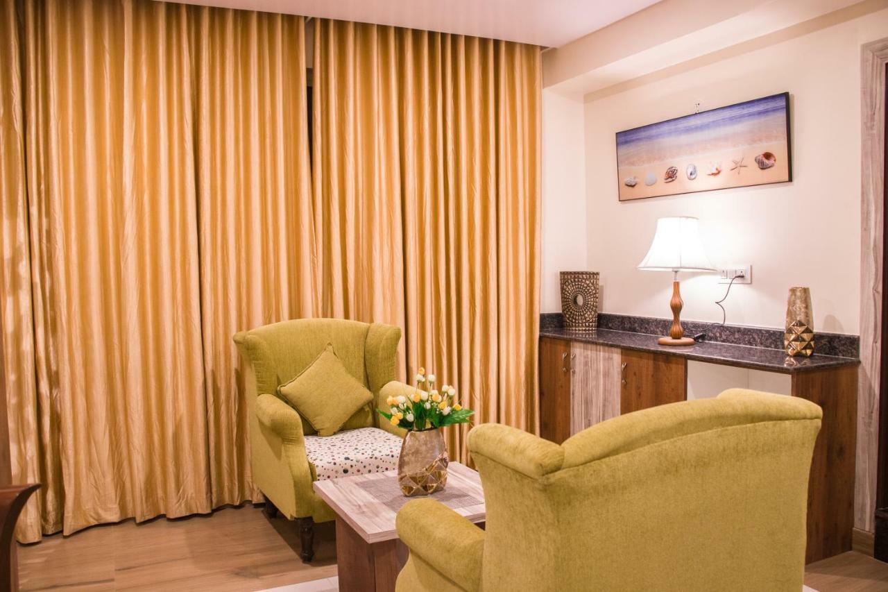 Hotel Monarch International Bangalore Eksteriør bilde