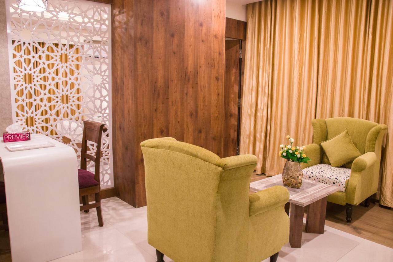 Hotel Monarch International Bangalore Eksteriør bilde